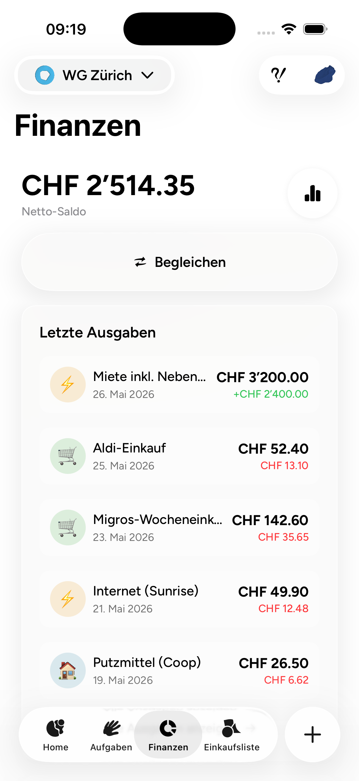 App screenshot – finances
